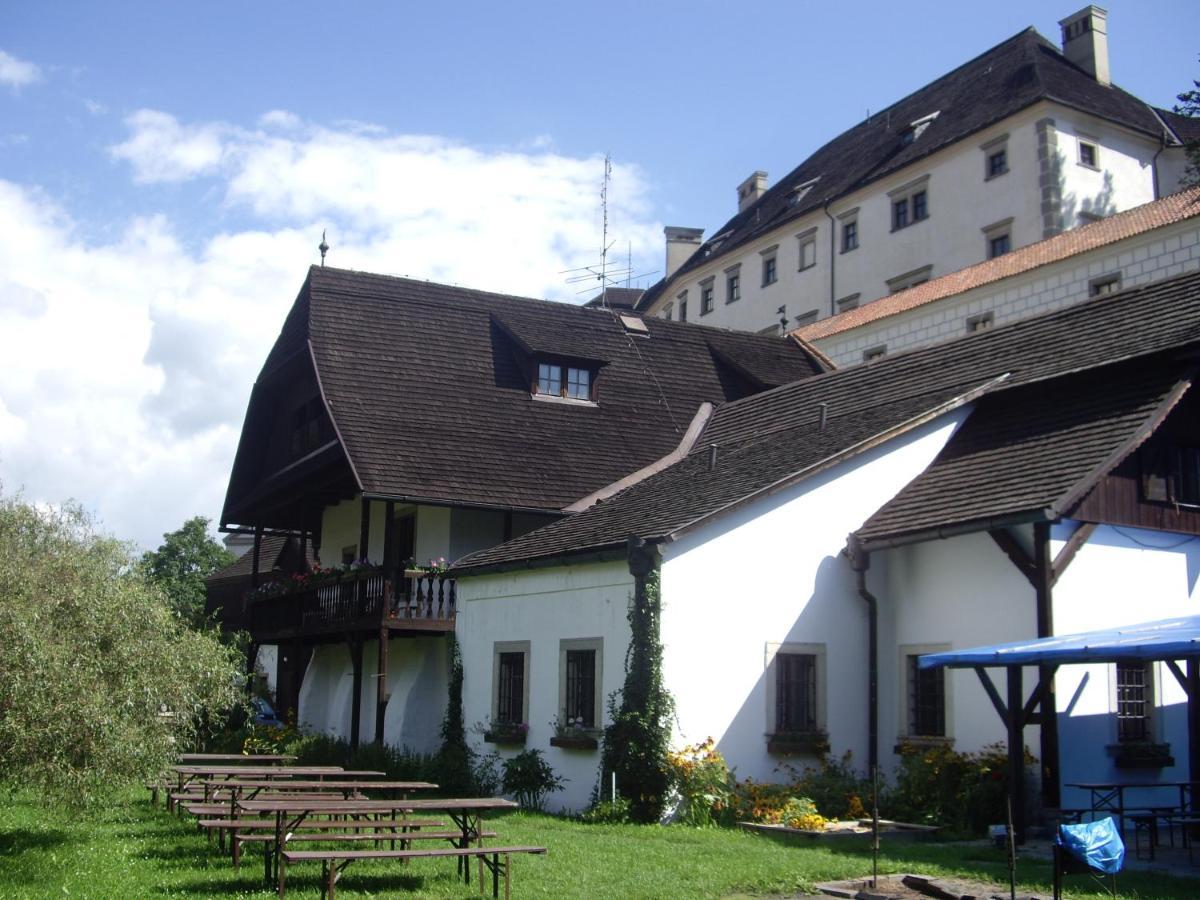 Penzion U Tkadlen Jindřichŭv Hradec Esterno foto