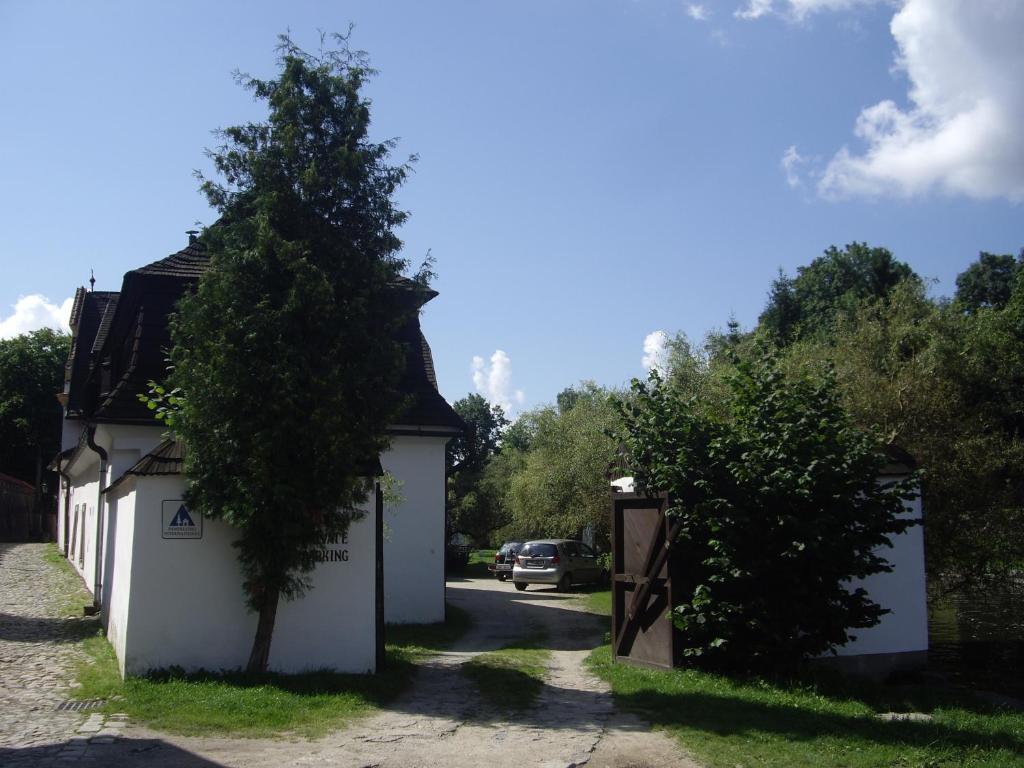 Penzion U Tkadlen Jindřichŭv Hradec Esterno foto