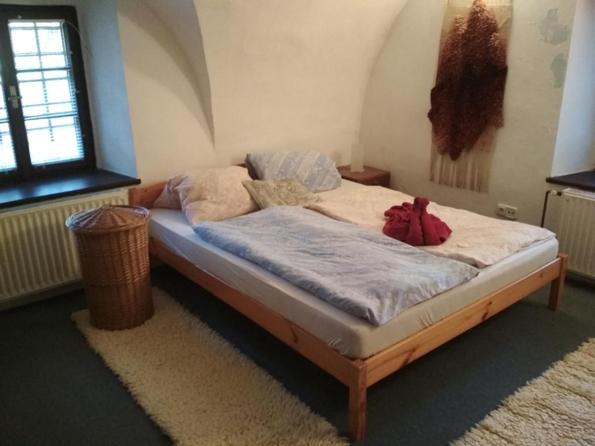 Penzion U Tkadlen Jindřichŭv Hradec Esterno foto